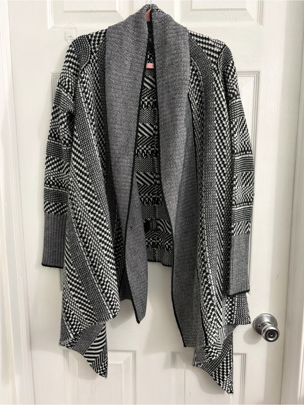 BB Dakota Black & Gray Geometric Open-Front Cardigan. Size small $10